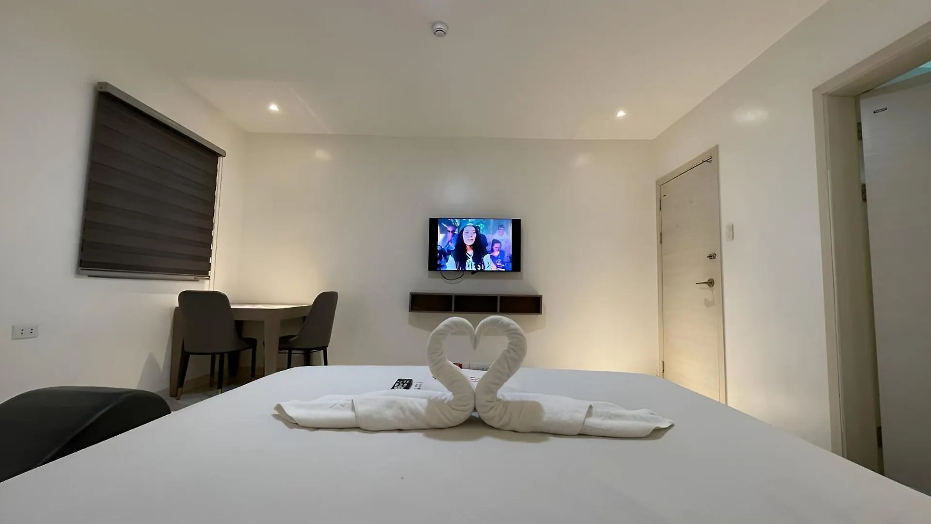 Maganda Hotel - Angeles City 0*,  Philippines